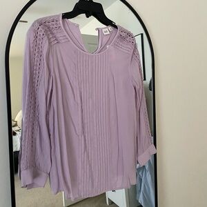 Pretty lavender top